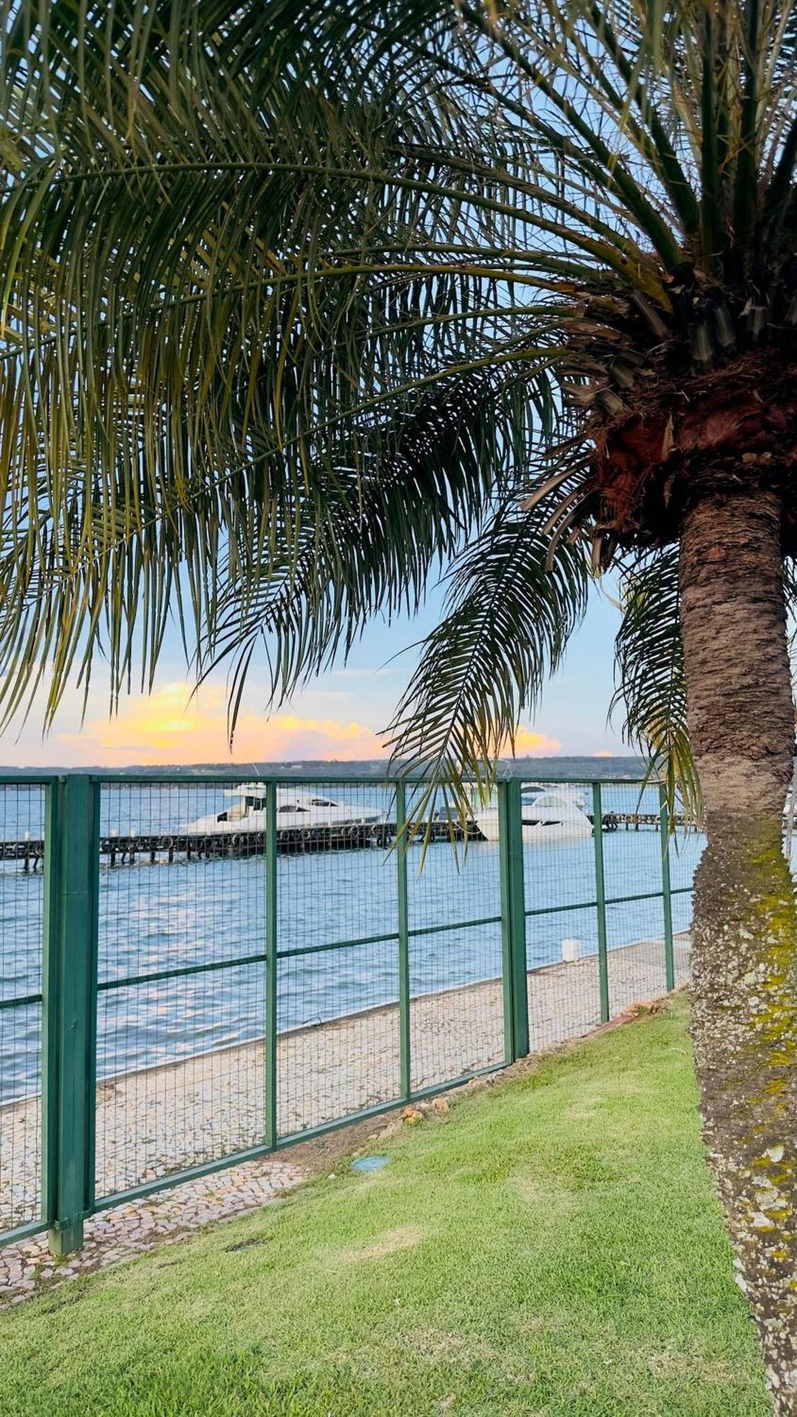 Apartamento Lindo Com Vista Lago Brasilia Exterior foto